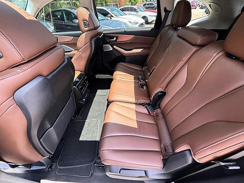 Acura MDX  2025