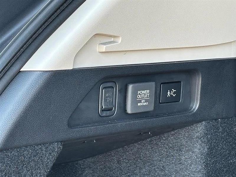 Acura MDX  2025