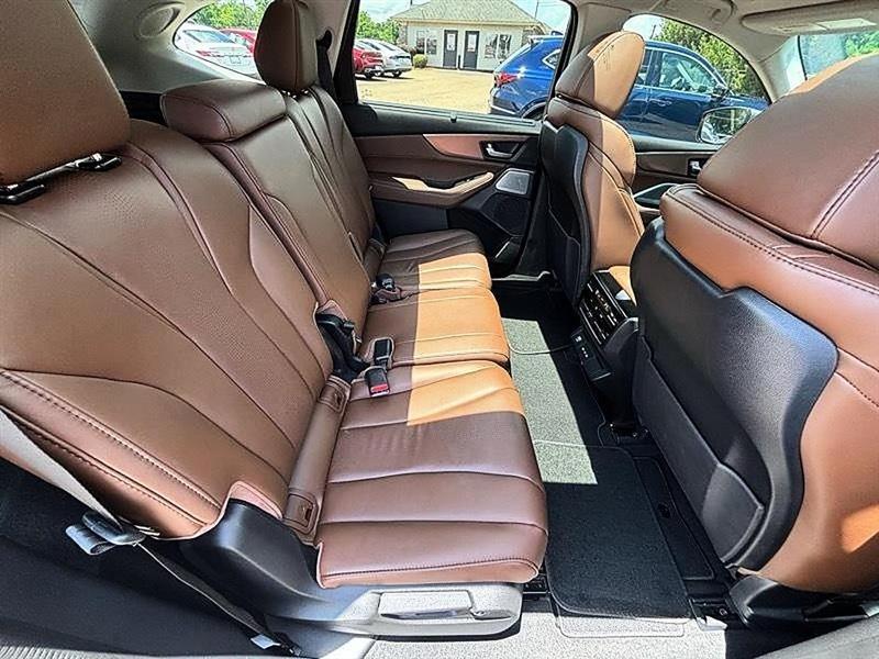 Acura MDX  2025