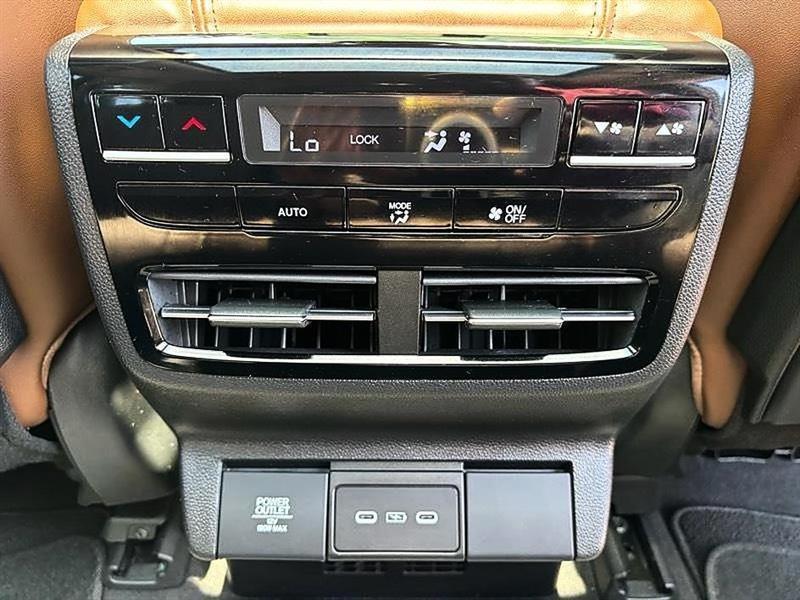 Acura MDX  2025