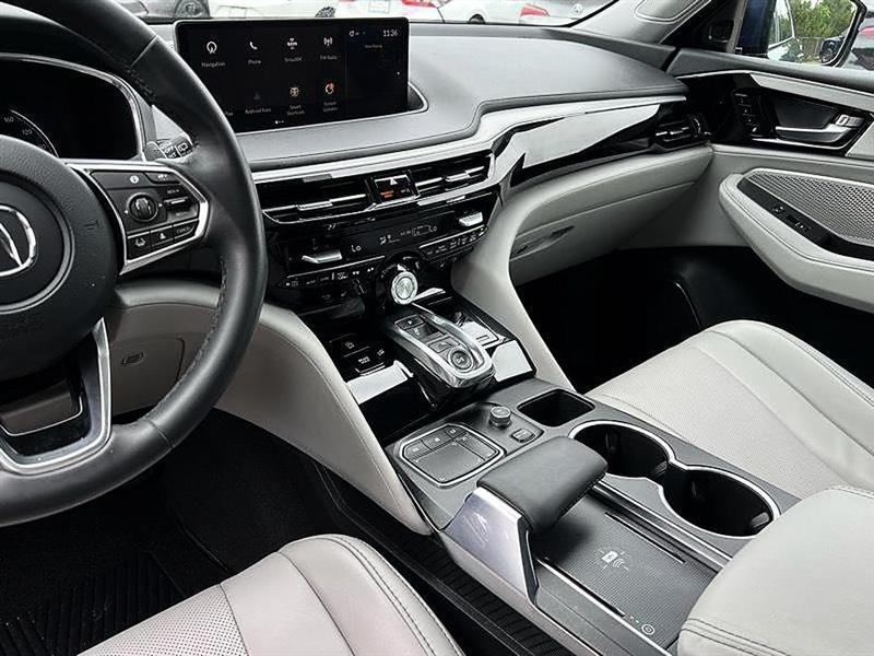 Acura MDX  2024