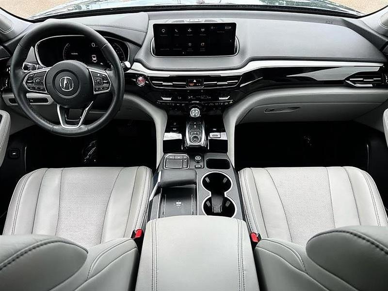 Acura MDX  2024