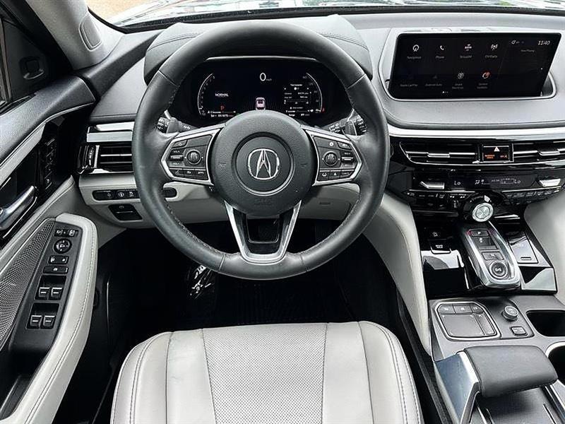 Acura MDX  2024