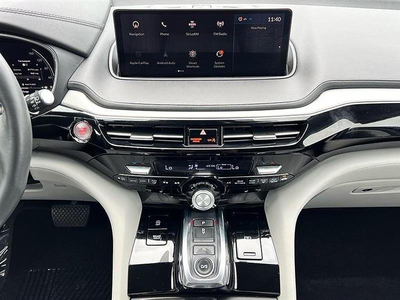 Acura MDX  2024