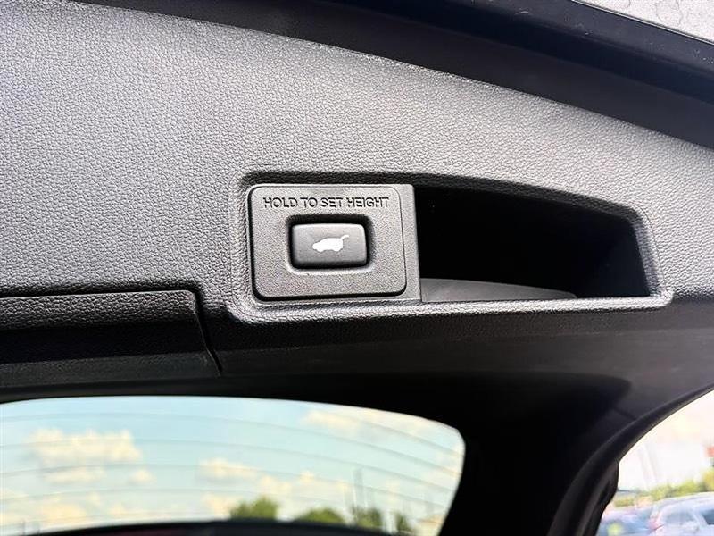 Acura RDX  2023