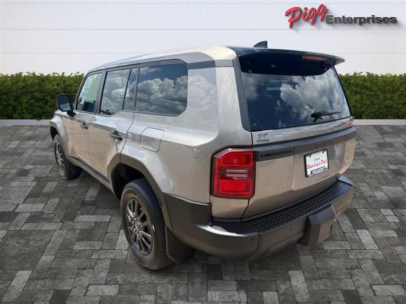 Toyota Land Cruiser 4WD 2024