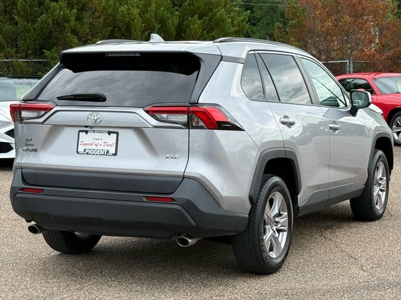 Toyota RAV4  2023