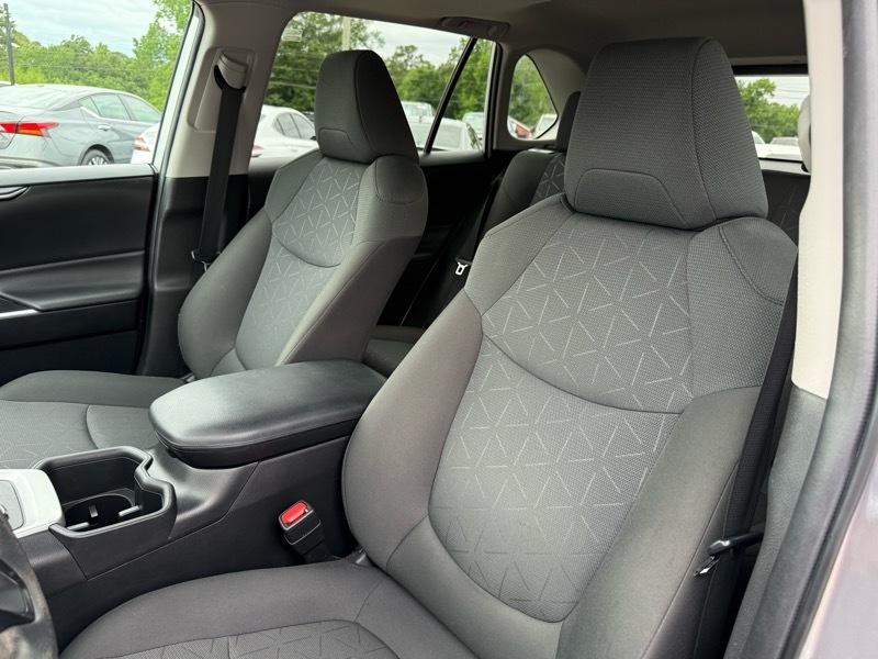 Toyota RAV4  2023