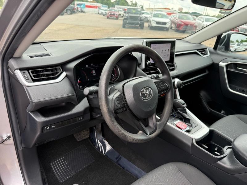 Toyota RAV4  2023