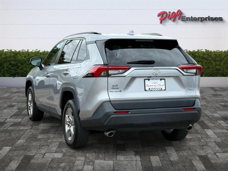 Toyota RAV4  2023