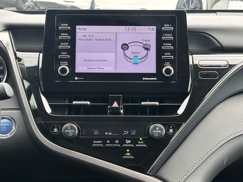 Toyota Camry LE 2024