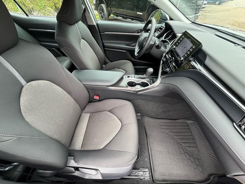Toyota Camry LE 2024