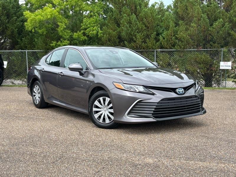 Toyota Camry LE 2024