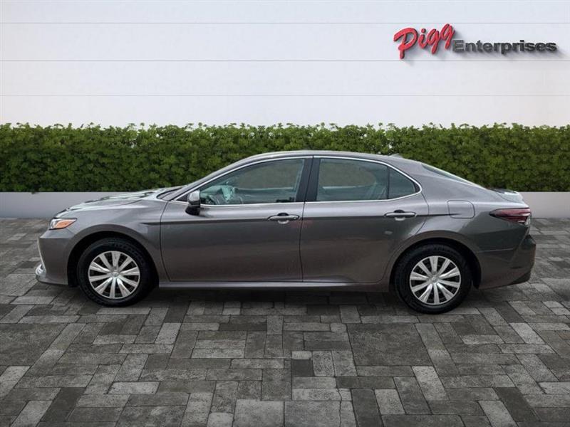 Toyota Camry  2024