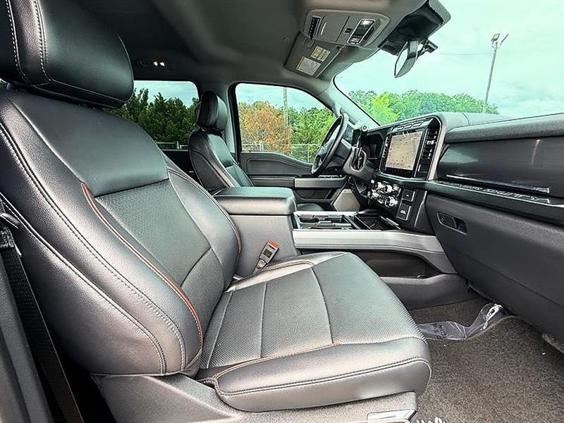 Ford Super Duty F-250 SRW  2024