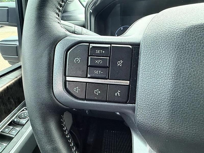 Ford Super Duty F-250 SRW  2024