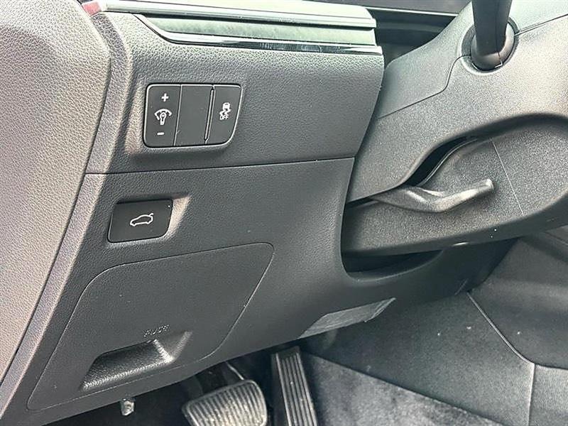 Kia K5  2025