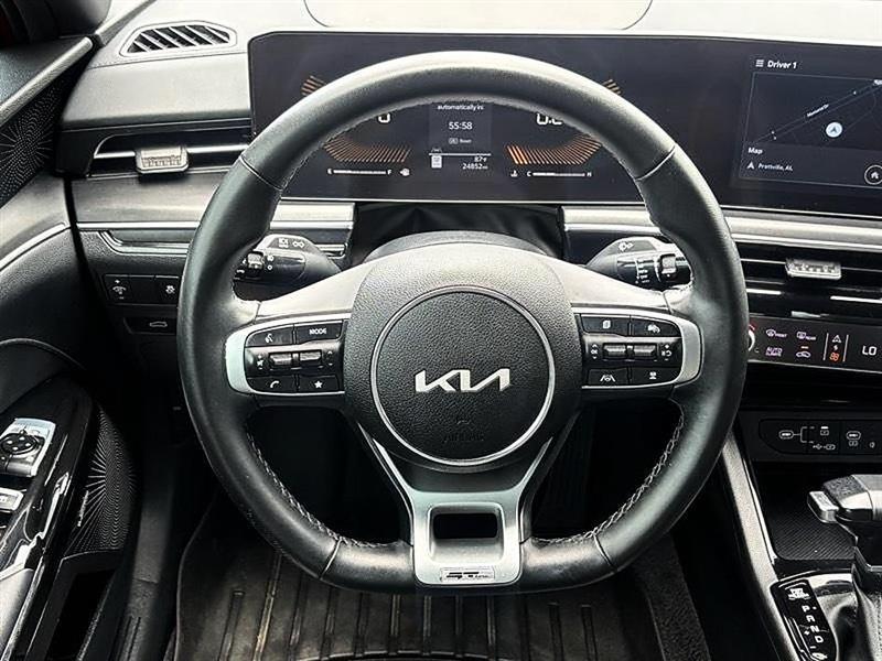Kia K5  2025