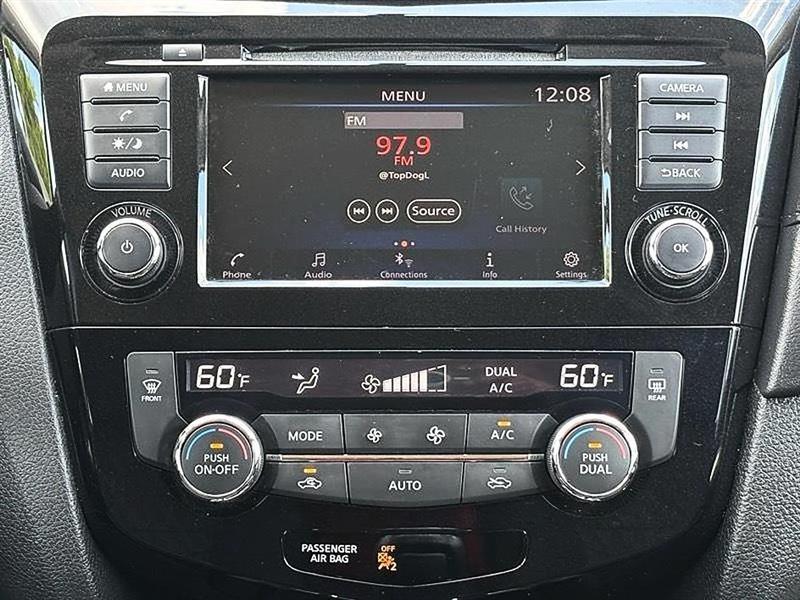Nissan Rogue  2018