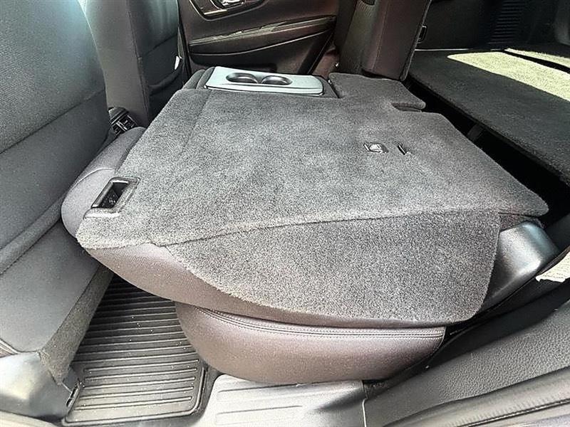 Nissan Rogue  2018