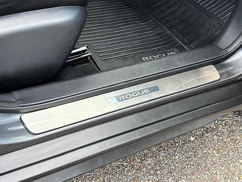 Nissan Rogue  2018