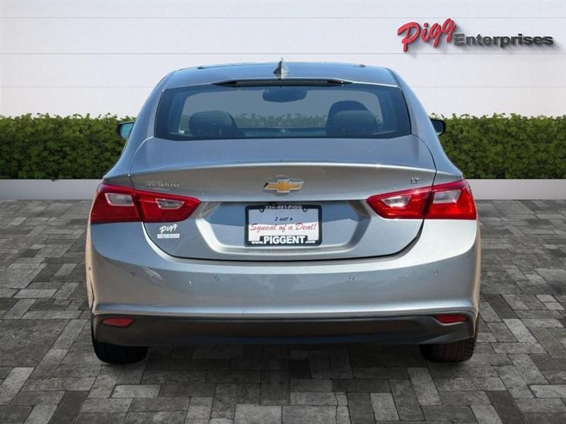 Chevrolet Malibu  2024