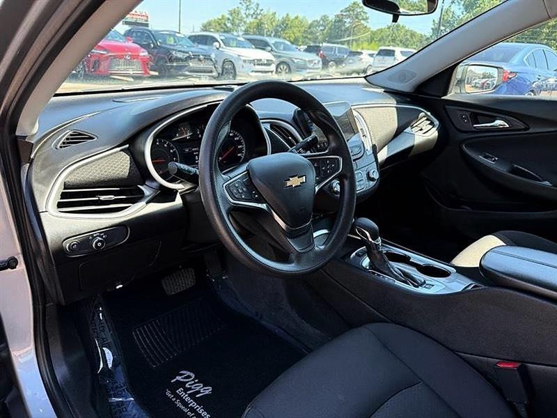 Chevrolet Malibu  2024