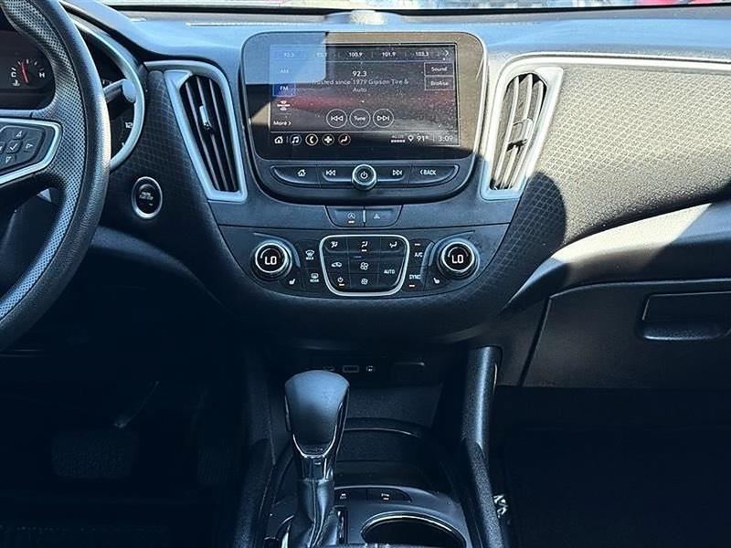 Chevrolet Malibu  2024