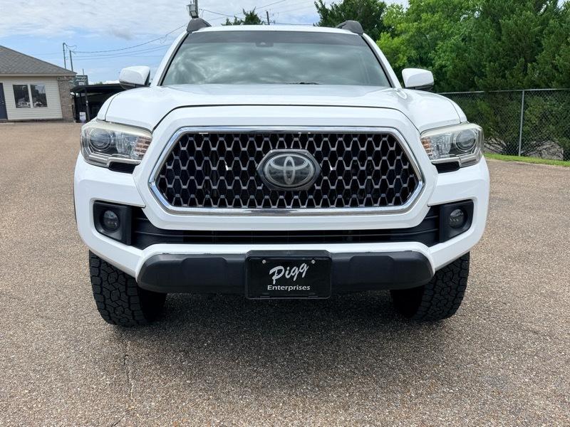 Toyota Tacoma  2019