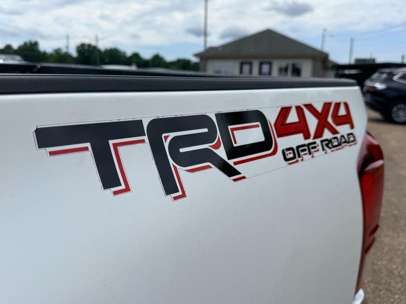 Toyota Tacoma  2019