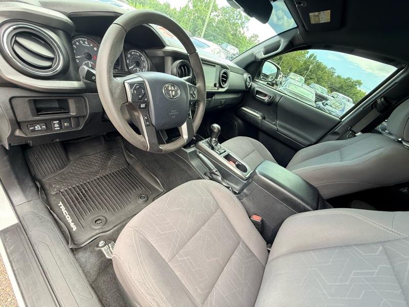 Toyota Tacoma  2019