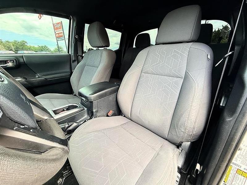 Toyota Tacoma  2019