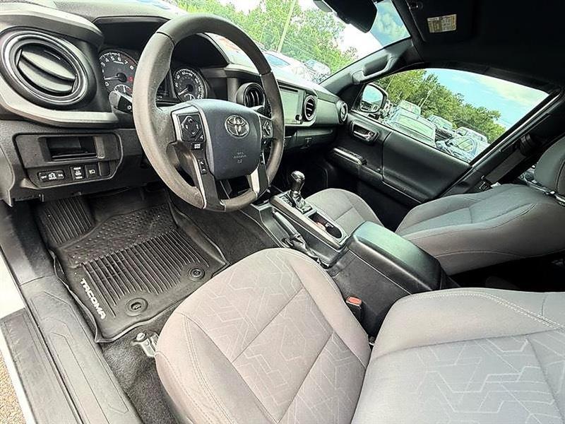Toyota Tacoma  2019