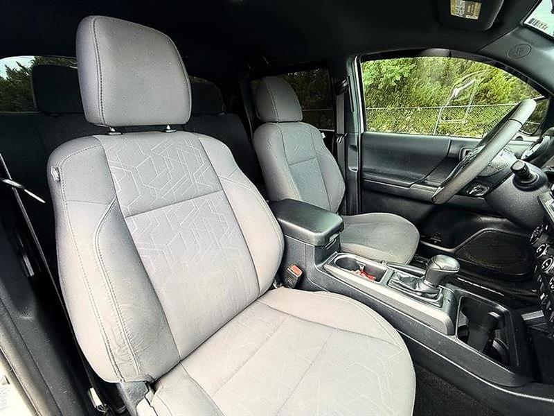 Toyota Tacoma  2019