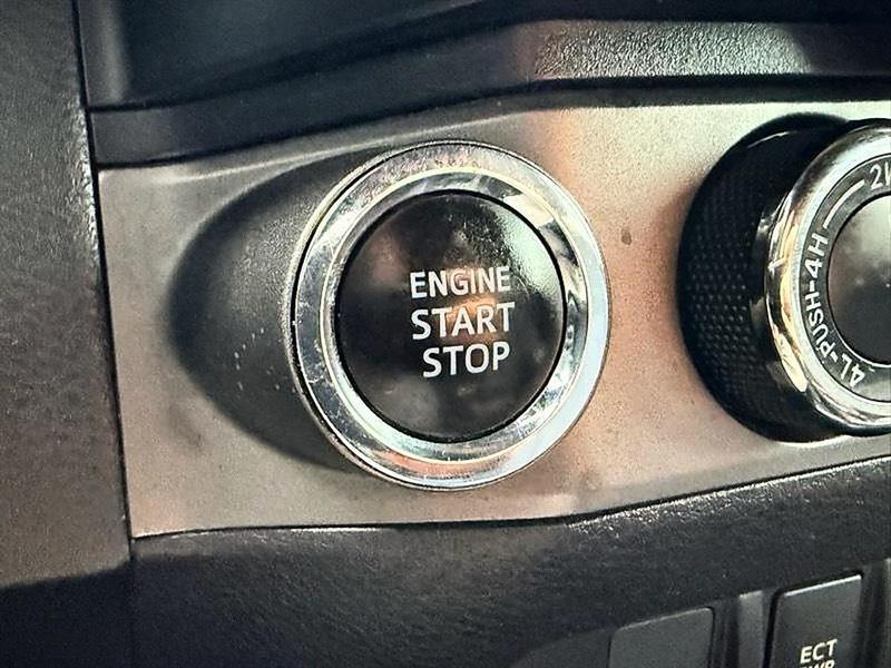 Toyota Tacoma  2019