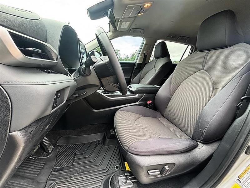 Toyota Highlander  2023