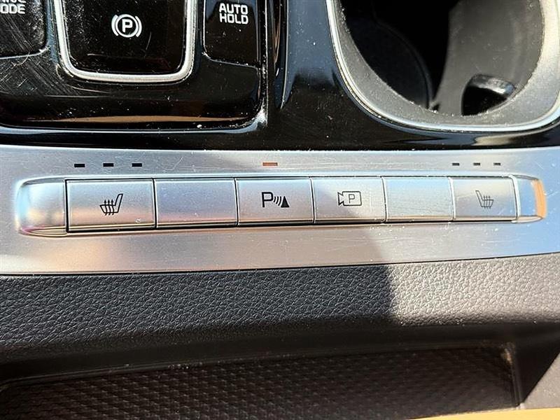 Kia Carnival  2023