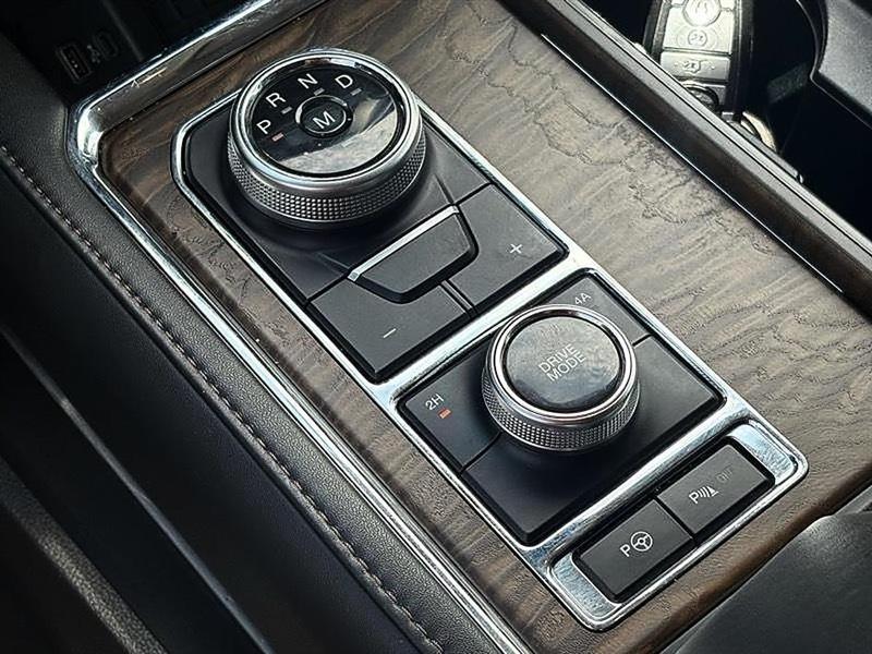 Ford Expedition  2020
