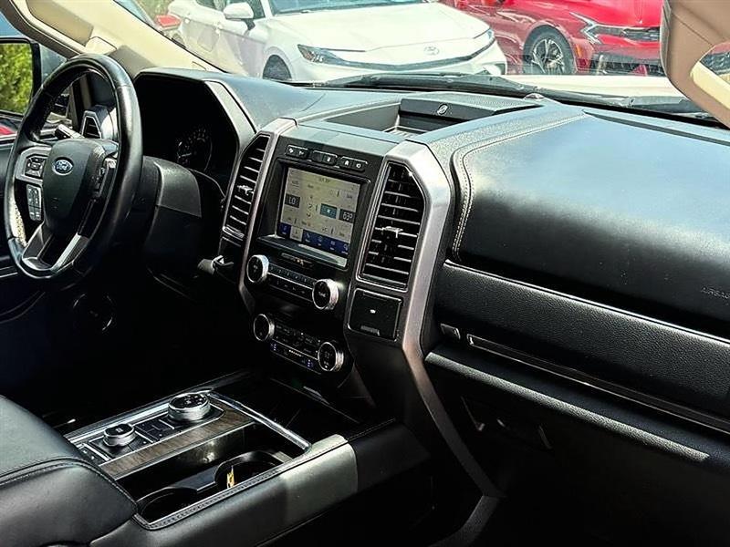 Ford Expedition  2020