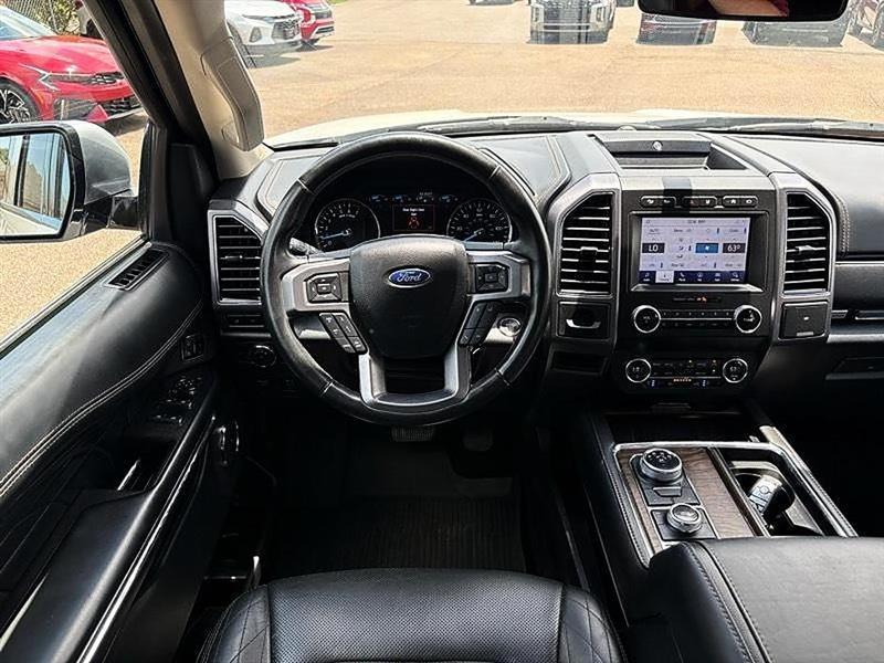 Ford Expedition  2020