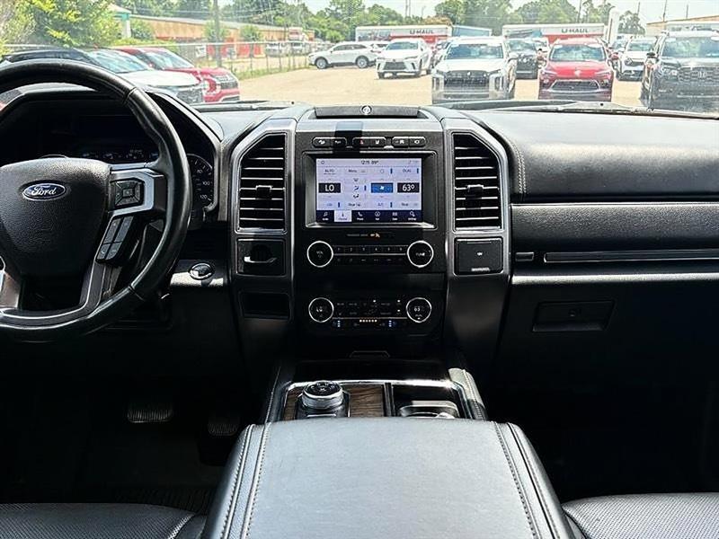 Ford Expedition  2020