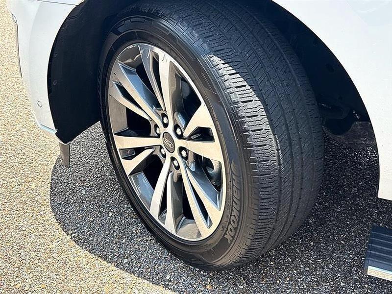 Ford Expedition  2020