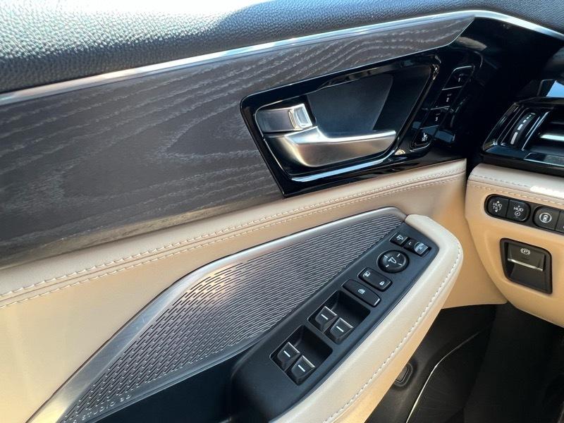 Acura MDX  2023