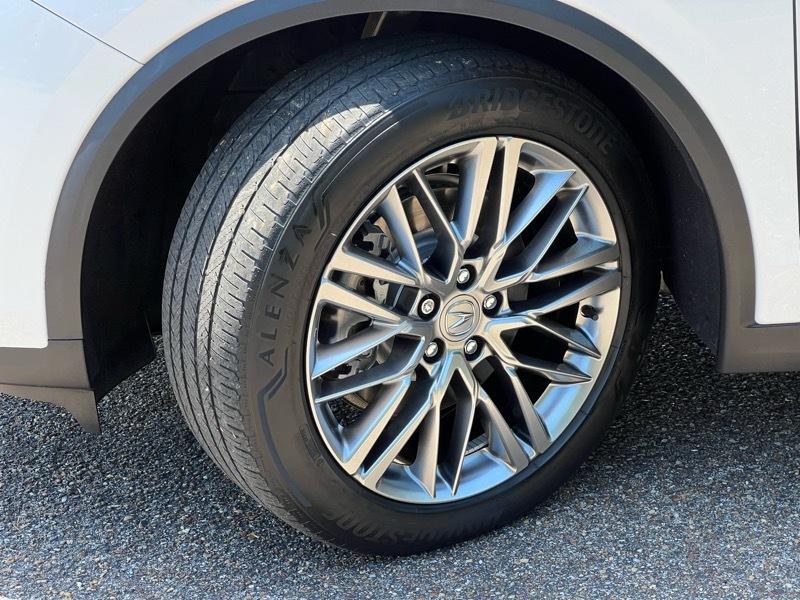 Acura MDX  2023