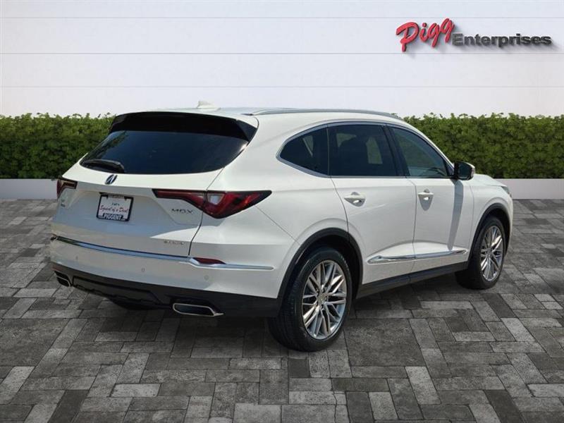 Acura MDX  2023