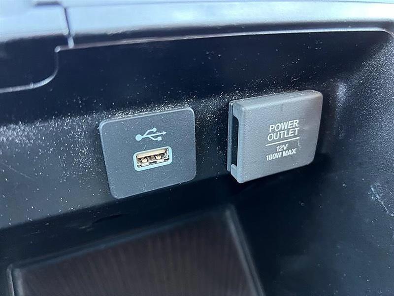 Acura MDX  2023