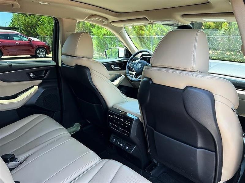 Acura MDX  2023
