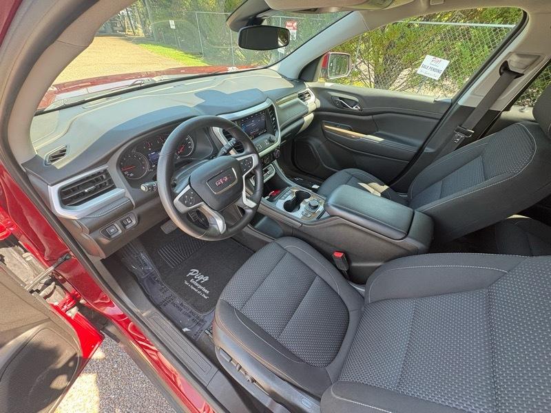 GMC Acadia  2023