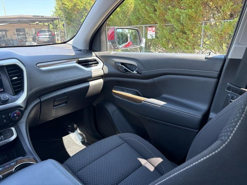 GMC Acadia  2023