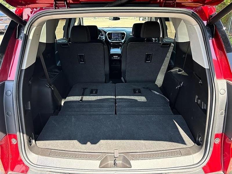 GMC Acadia  2023